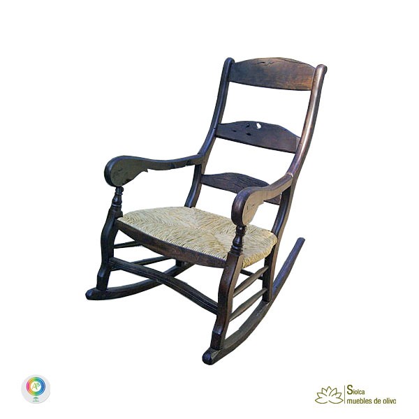 Mecedora rústica modelo liso
